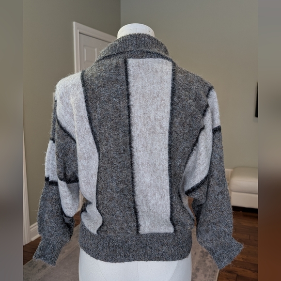 Vintage Elegant Women's Sweater Striped 80s 90s Dolman Sleeve Size S - Picture 3 of 16